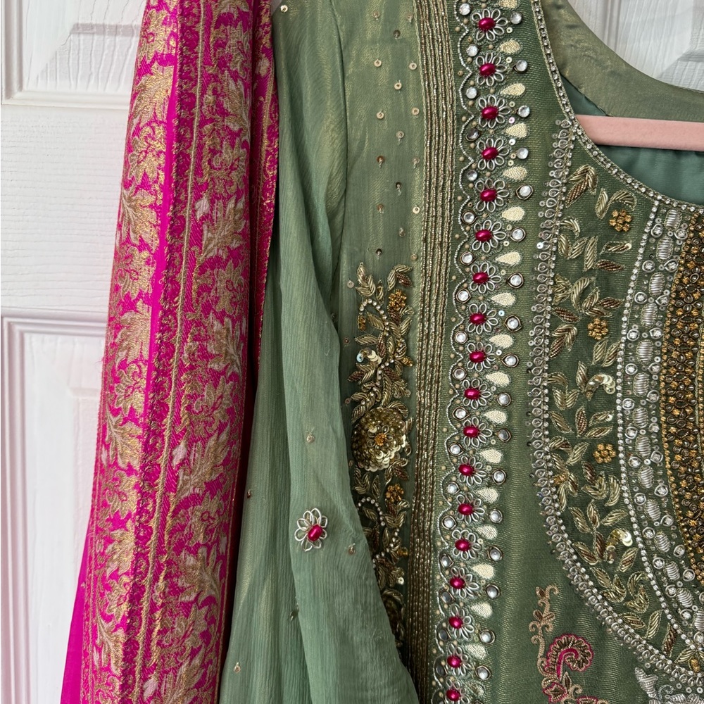 Indian pakistani dress - Picture 4 of 10